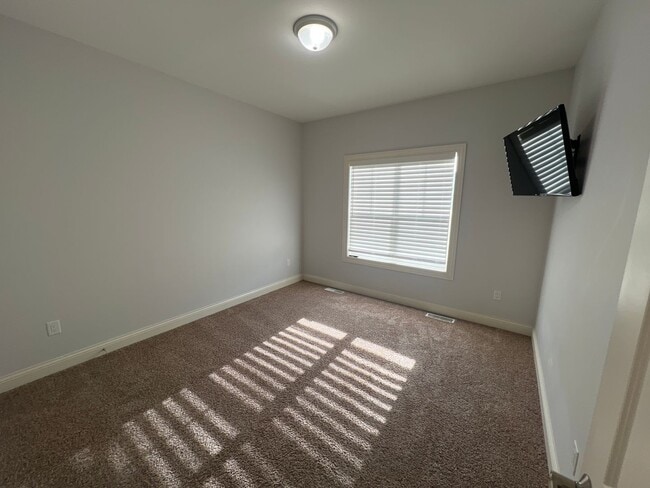 Foto del edificio - 8916 Pine Hollow Pl