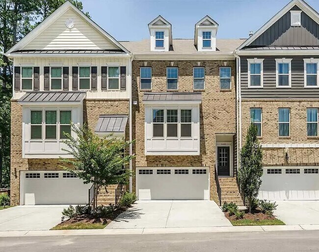 Building Photo - 5403 Cambridgeshire Loop