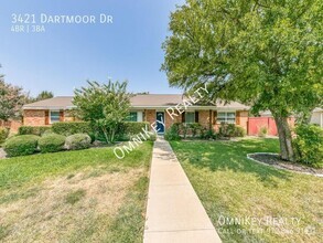 Building Photo - 3421 Dartmoor Dr