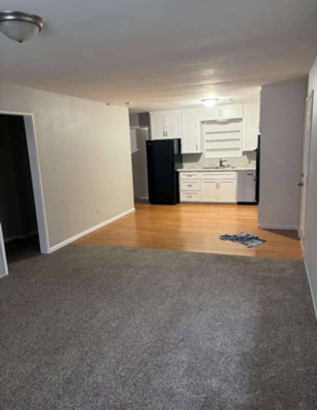 Foto del edificio - 1759 Hooker Oak Ave