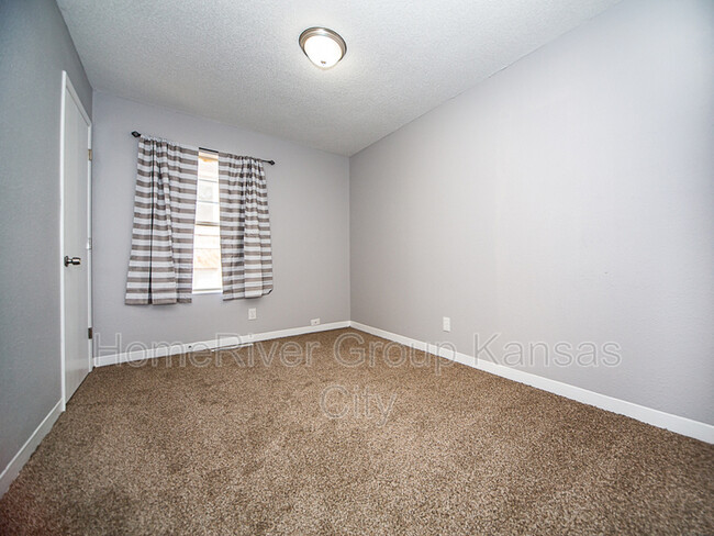 Foto del edificio - 625 S 14th St
