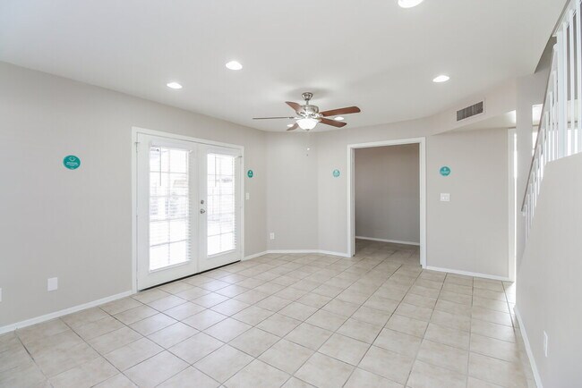 Building Photo - 4729 W Havasupai Dr