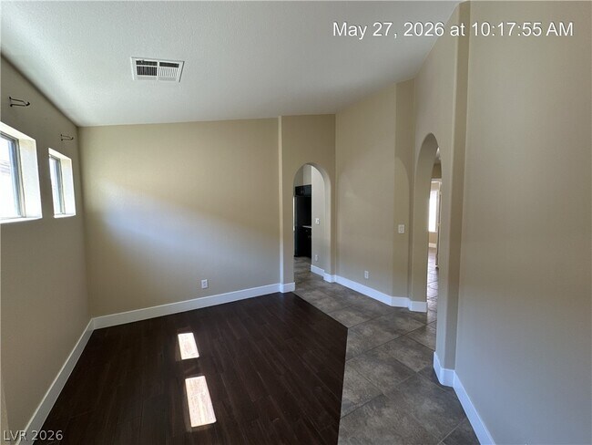 Foto del edificio - 6521 Coldwater Bay Dr