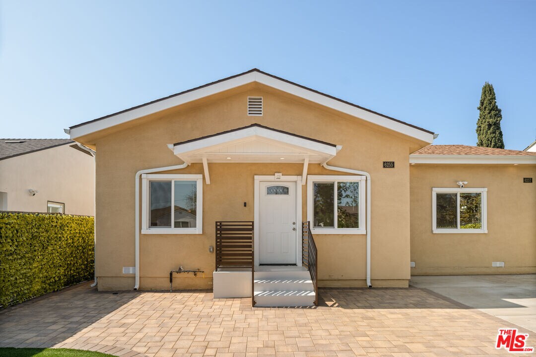 Foto principal - 6255 Gentry Ave