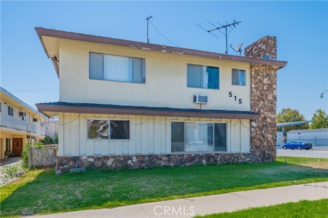 Foto principal - 515 N 1st St