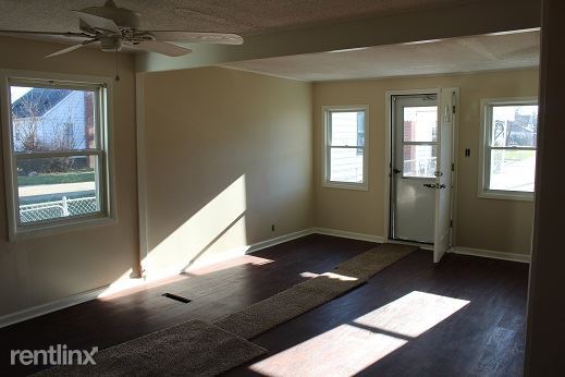 Foto del edificio - 7581 Westminster Ave