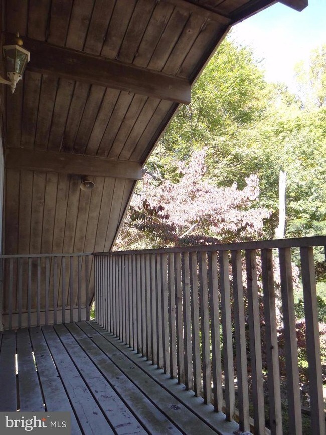 Building Photo - 16905 Croom Rd