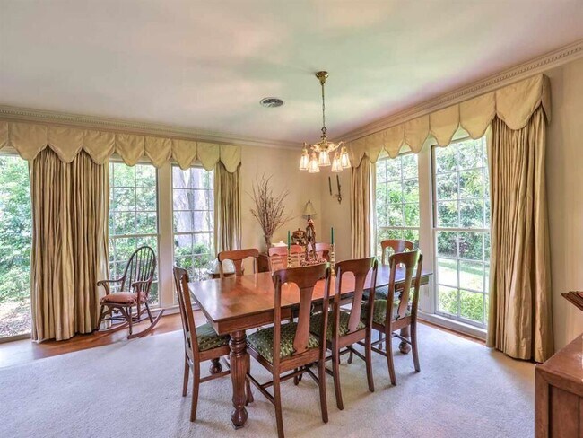 Foto del edificio - 2602 Thomasville Rd