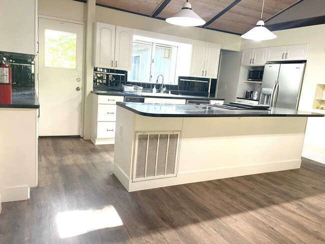 Foto del edificio - Single story golf course 3/2 home in Lake Wildwood, Penn Valley, CA 95946