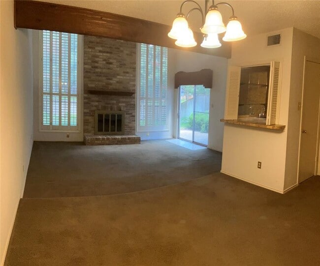 Building Photo - 8226 Summer Side Dr