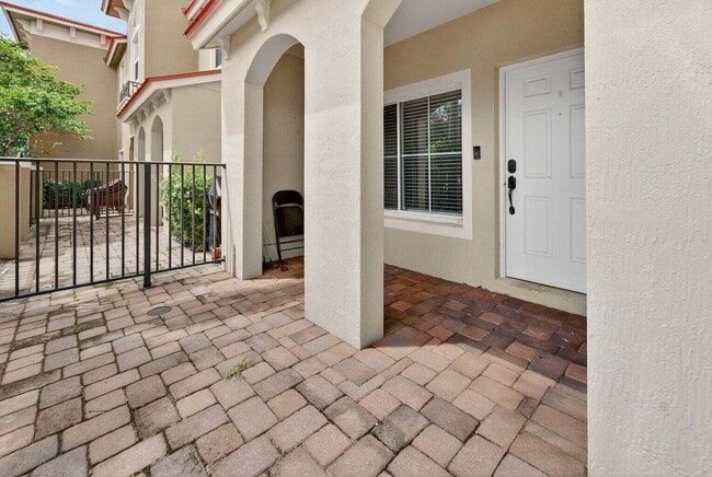 Building Photo - 163 Monterey Bay Dr