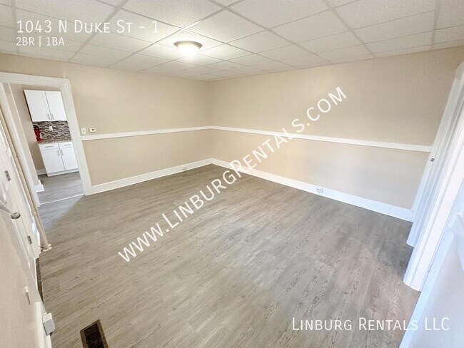 Building Photo - 1043 N Duke St