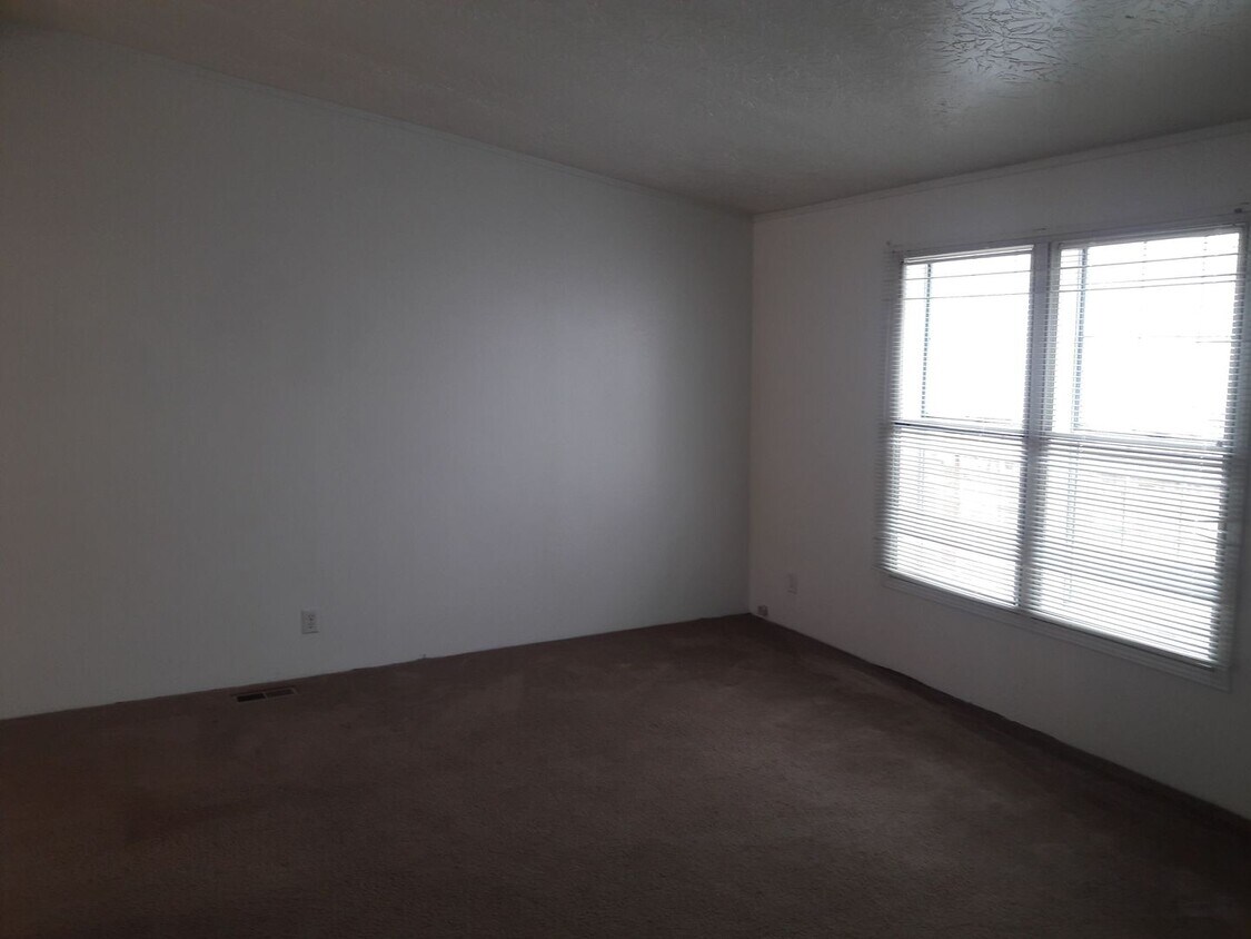 Foto principal - Fully upgraded and remodeled. Coming Soon!