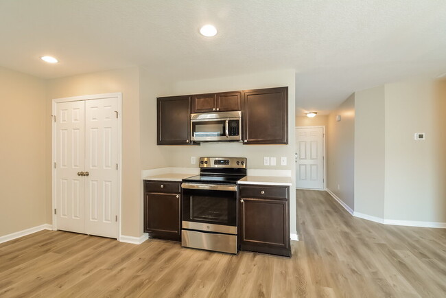 Foto del edificio - 138 Johnston Farms Dr