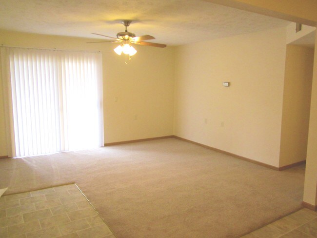 Colonial Gardens Apartments - Georgetown, KY | Apartments.com