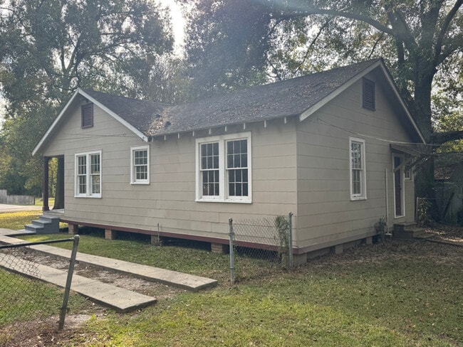 Photo - 4559 Clayton Dr House