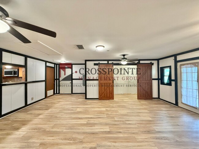 Foto del edificio - Waterfront 2 Bedroom, 2.5 Bathroom Home!