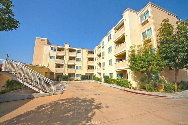 Foto del edificio - 3120 Sepulveda Blvd