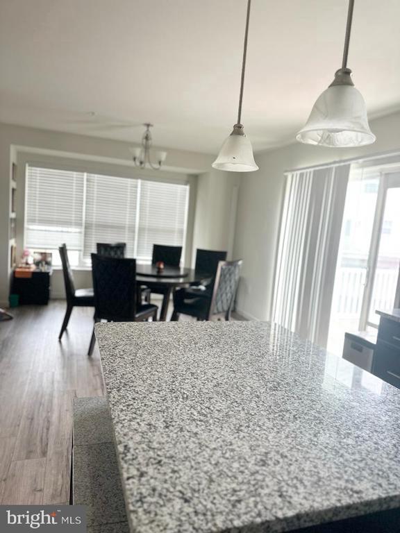 Foto del edificio - 5350 Laurel Valley Ln