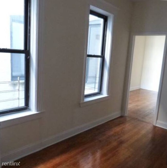 Building Photo - 2 br, 1 bath Apartment - 3072 30th St