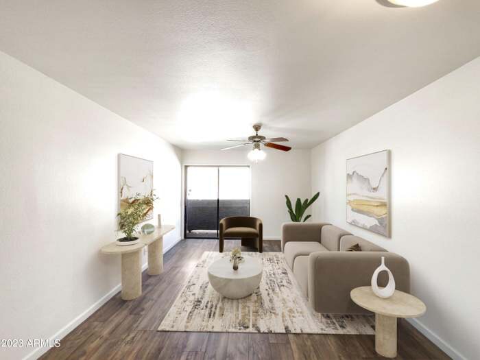 Foto principal - 985 N Granite Reef Rd