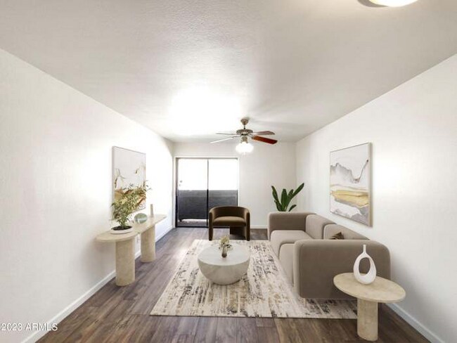 Foto del edificio - 985 N Granite Reef Rd