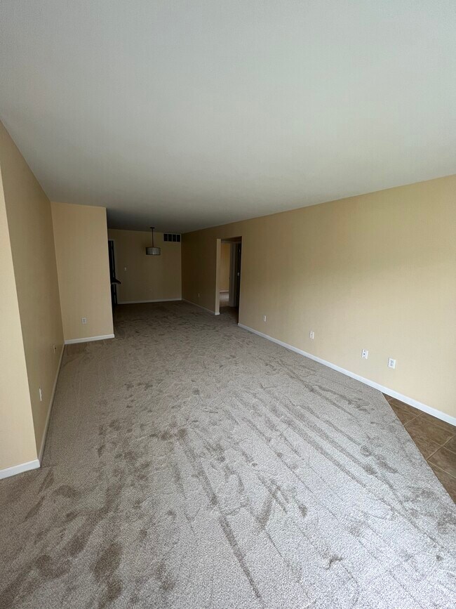 45671 Gable Dr Unit 45671, MI 48044 Condo for Rent in