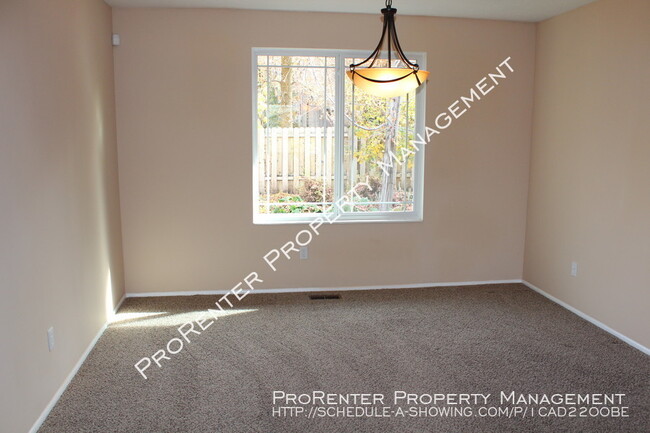 Foto del edificio - Solar Panels! 5 Bed, 3.5 Bath East Layton ...