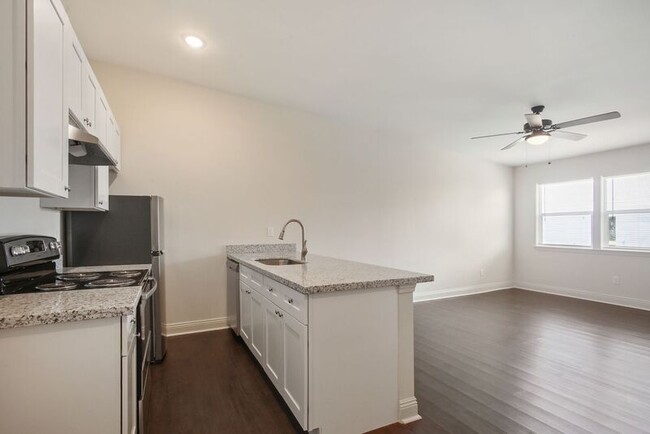 Building Photo - 3251 St Ferdinand St