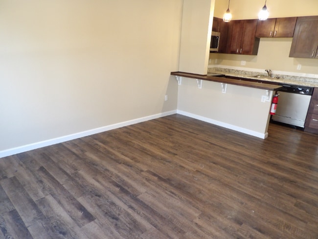 Photo - 704 Yuma St Apartment