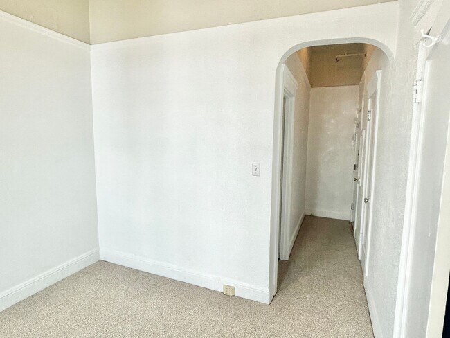 Foto del edificio - Charming and Sunny Hayes Valley Studio - P...