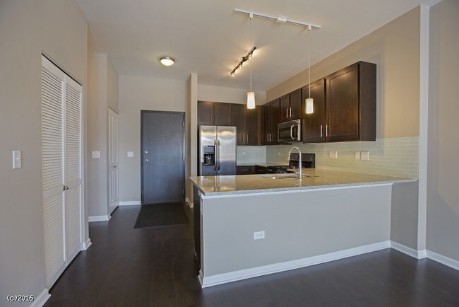 Foto del edificio - 2318 S Michigan Ave