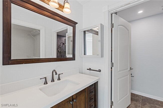Foto del edificio - 13426 Heald Ln