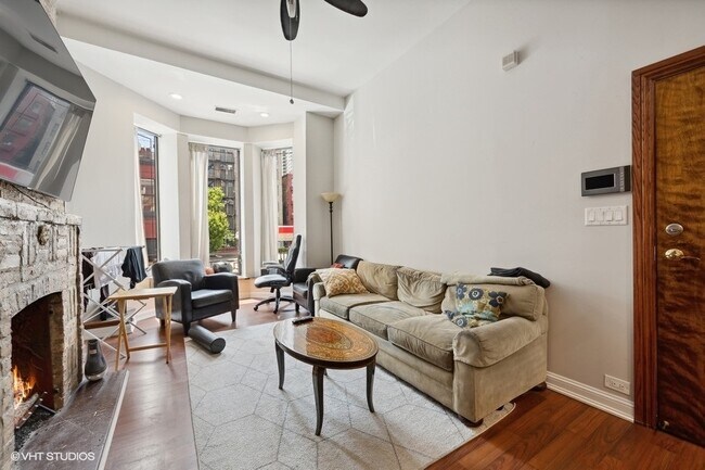 Foto del edificio - 116 W Grand Ave