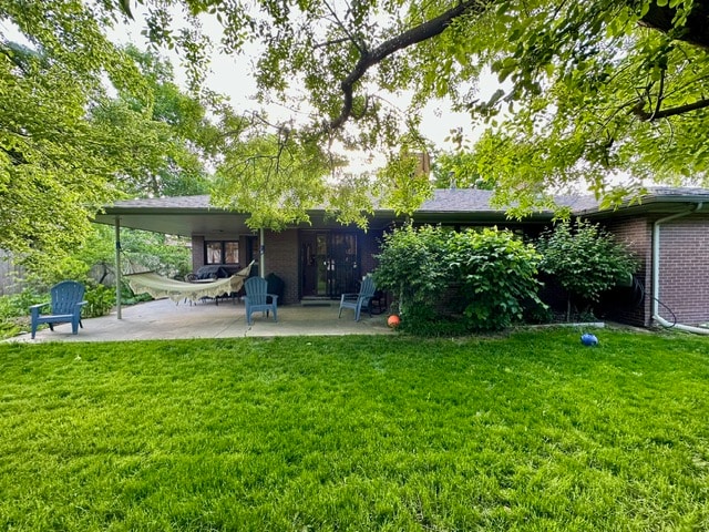 Building Photo - 2348 S Elm Dr