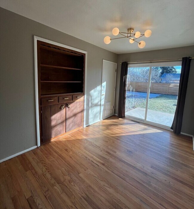 Foto del edificio - 2013 W Lake St