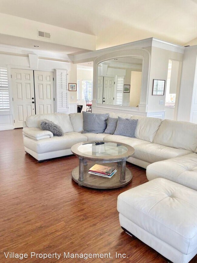 Building Photo - 3 br, 2.5 bath House - 77 Via Larga Vista