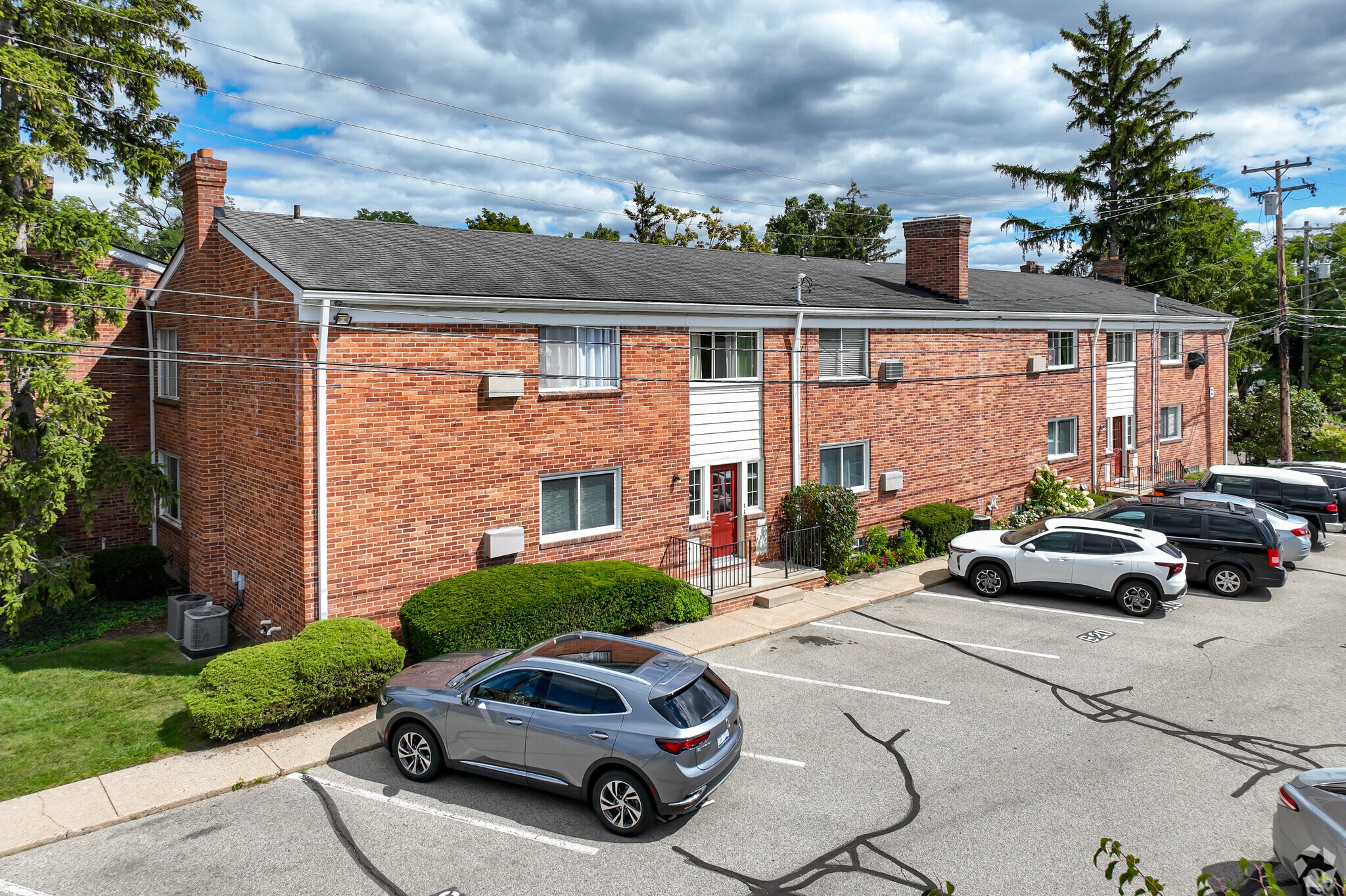 River Glen Condominium