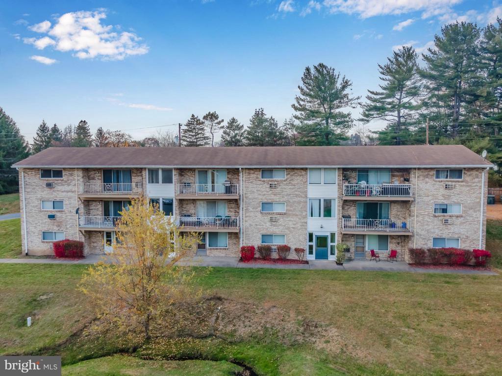 Foto principal - 3800 Elmerton Ave