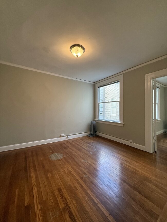 Photo - 694 Bush St Apartment