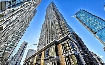 Building Photo - 11-5011 Yorkville Ave