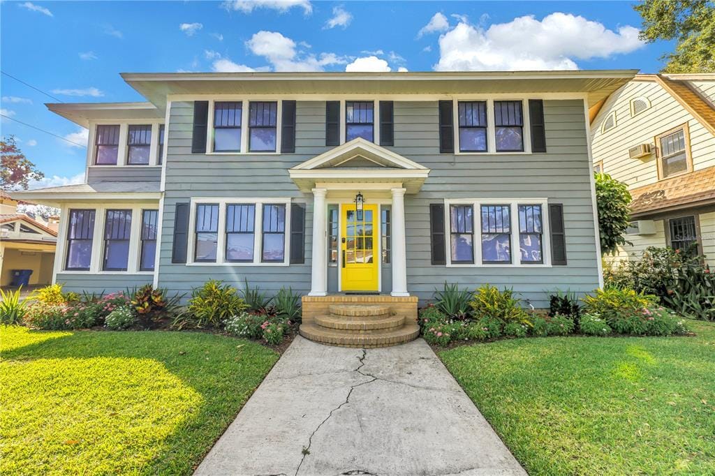 Foto principal - 2320 5th St N