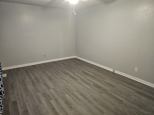 Building Photo - 206 Belltown Rd