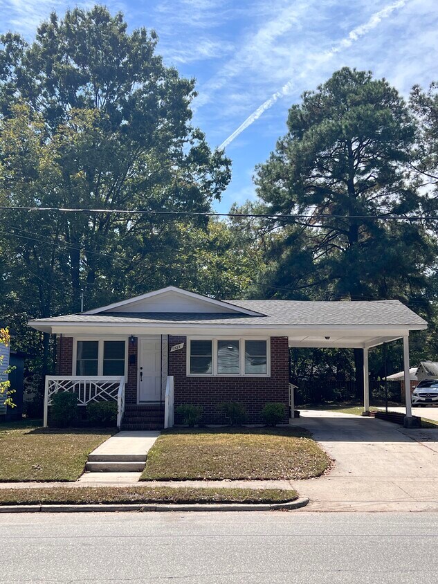 Foto principal - 1121 W Thomas St