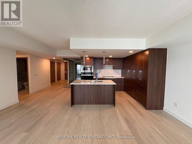 Building Photo - 3 Concord Cityplace Wy