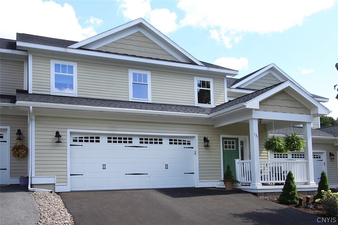 Primary Photo - 131 Mill St