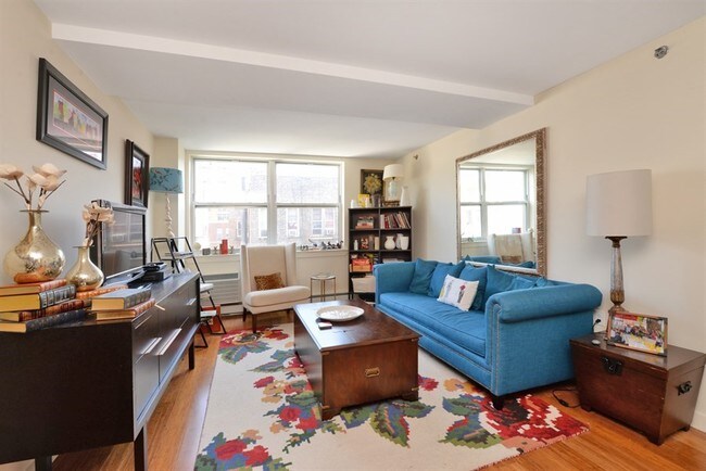 Building Photo - 303 W 146th St