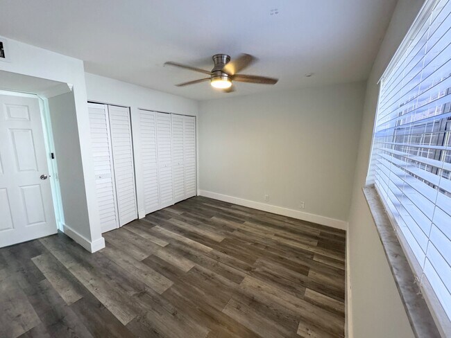 Foto del edificio - 4409 Treehouse Ln