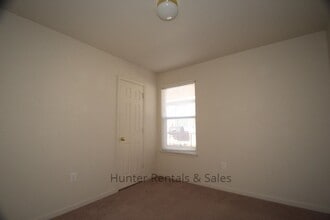 Building Photo - 4106 Primrose Dr