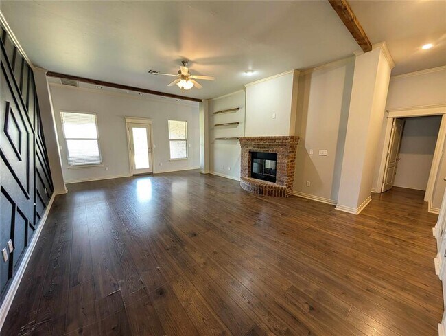 Foto del edificio - 3012 NW 191st St